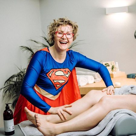 Wygodny Przestronny Apartament Janowskie Blonia Rumia Kültér fotó