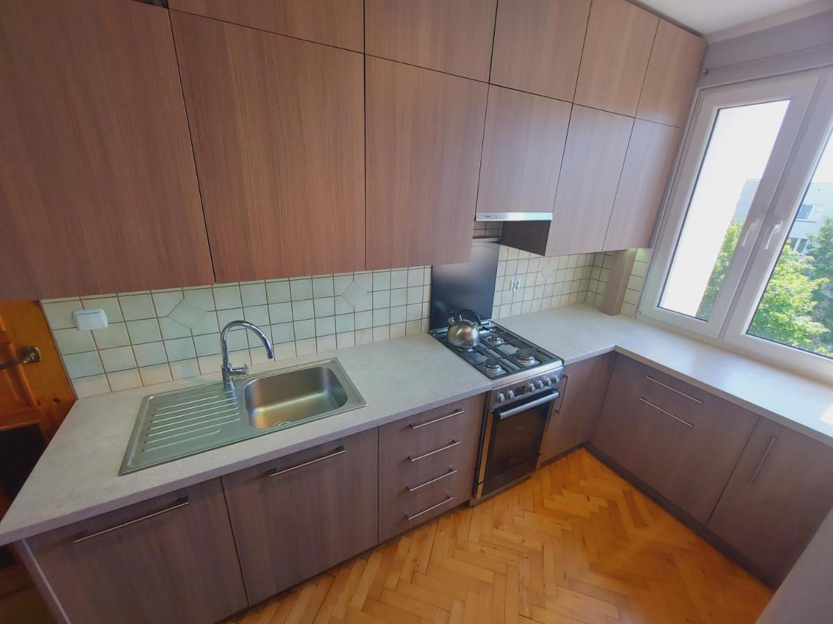 Wygodny Przestronny Apartament Janowskie Blonia Rumia Kültér fotó