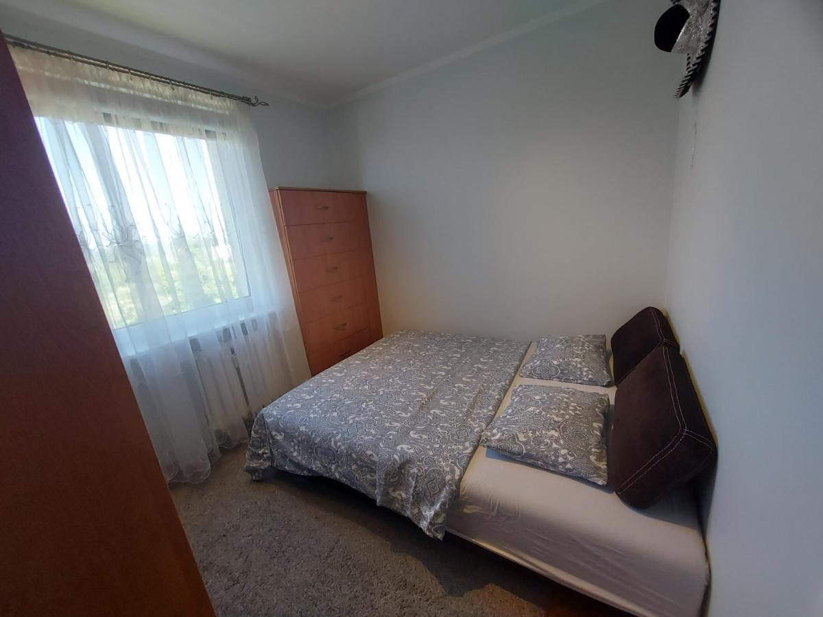 Wygodny Przestronny Apartament Janowskie Blonia Rumia Kültér fotó