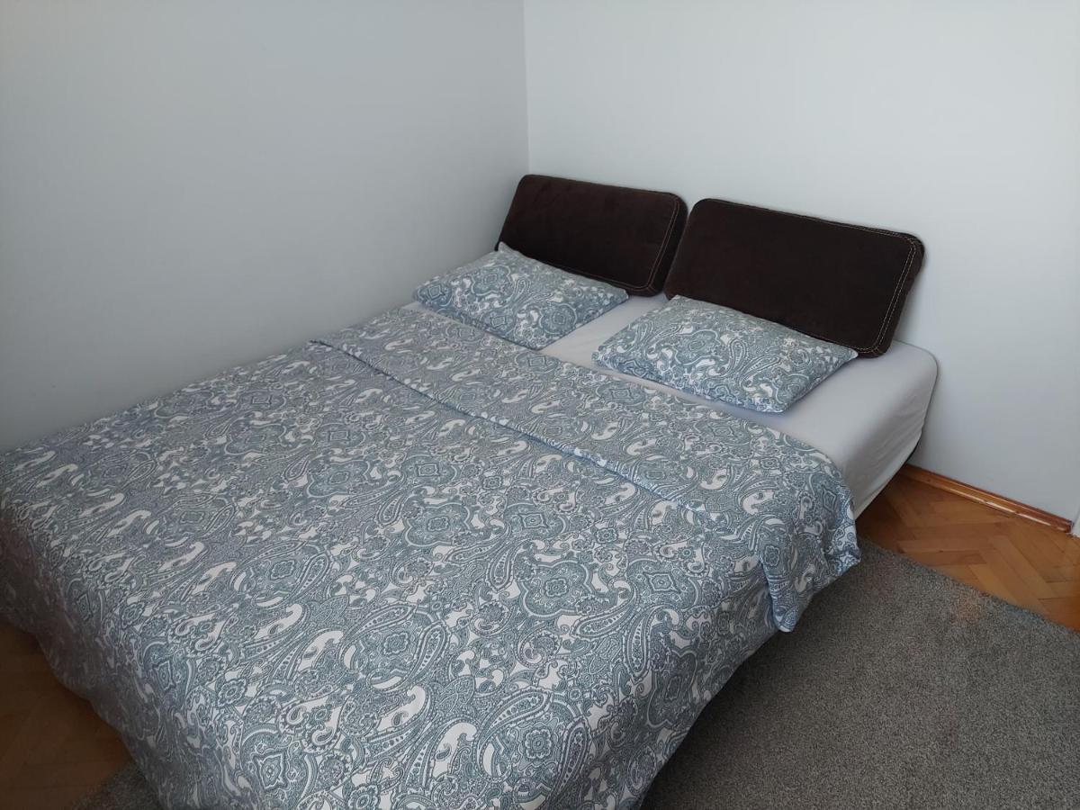Wygodny Przestronny Apartament Janowskie Blonia Rumia Kültér fotó
