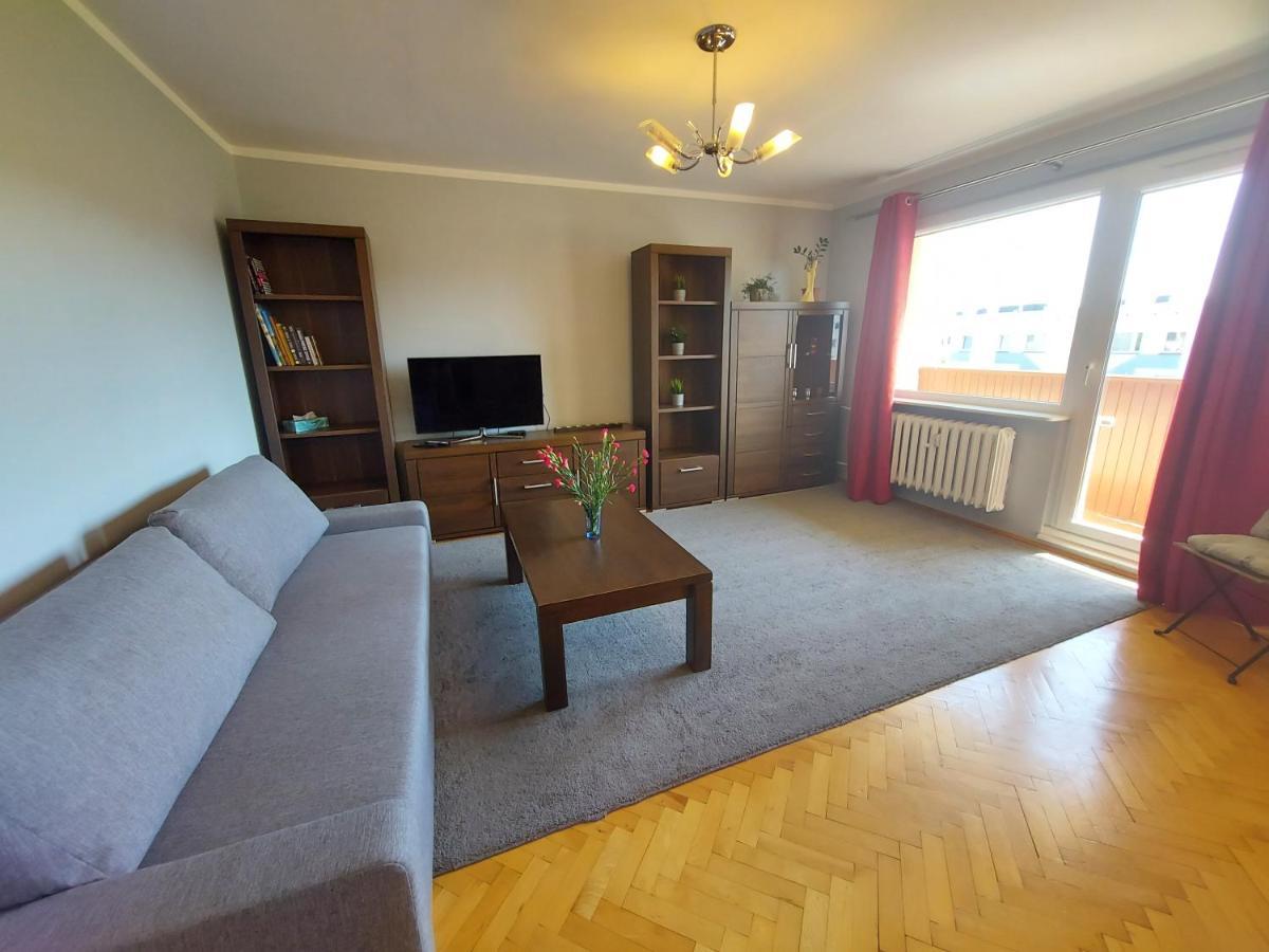Wygodny Przestronny Apartament Janowskie Blonia Rumia Kültér fotó