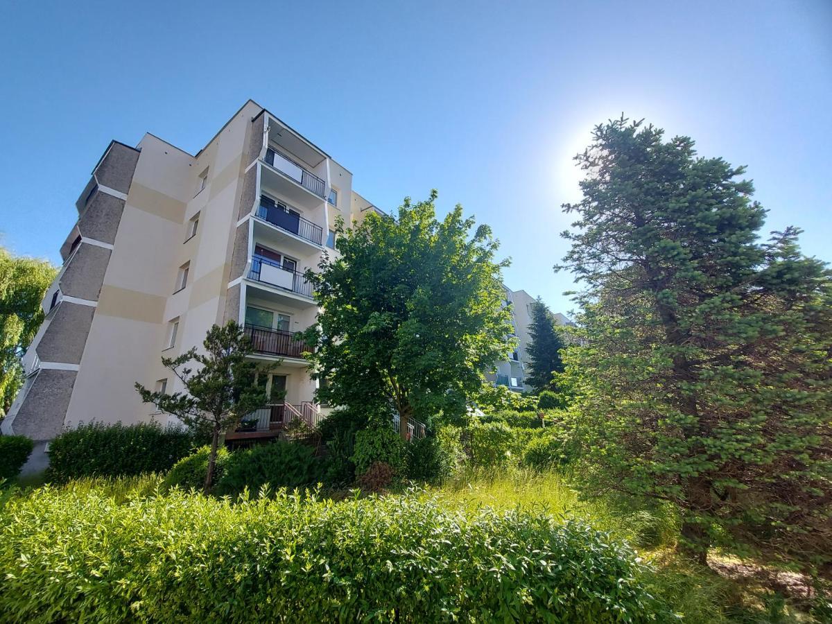Wygodny Przestronny Apartament Janowskie Blonia Rumia Kültér fotó